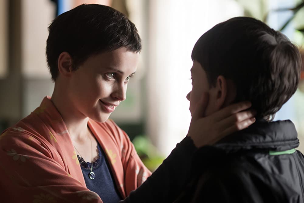 怪物はささやくの画像