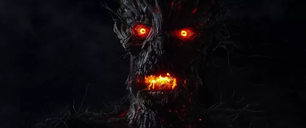 「怪物はささやく」リーアム・ニーソンの画像