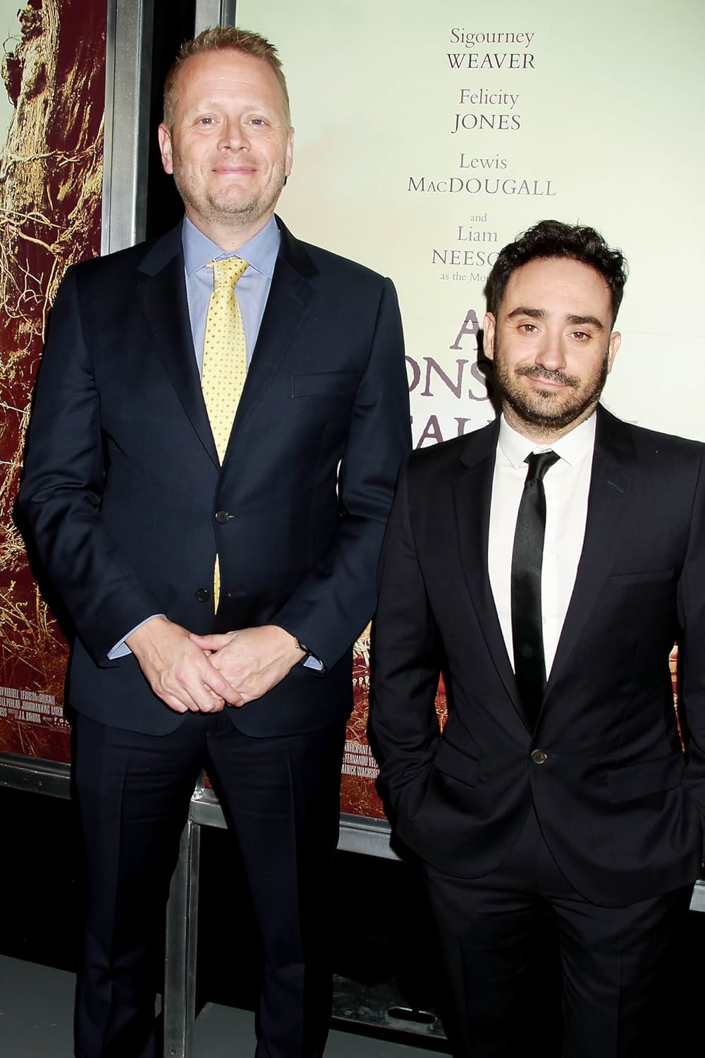 怪物はささやくの画像