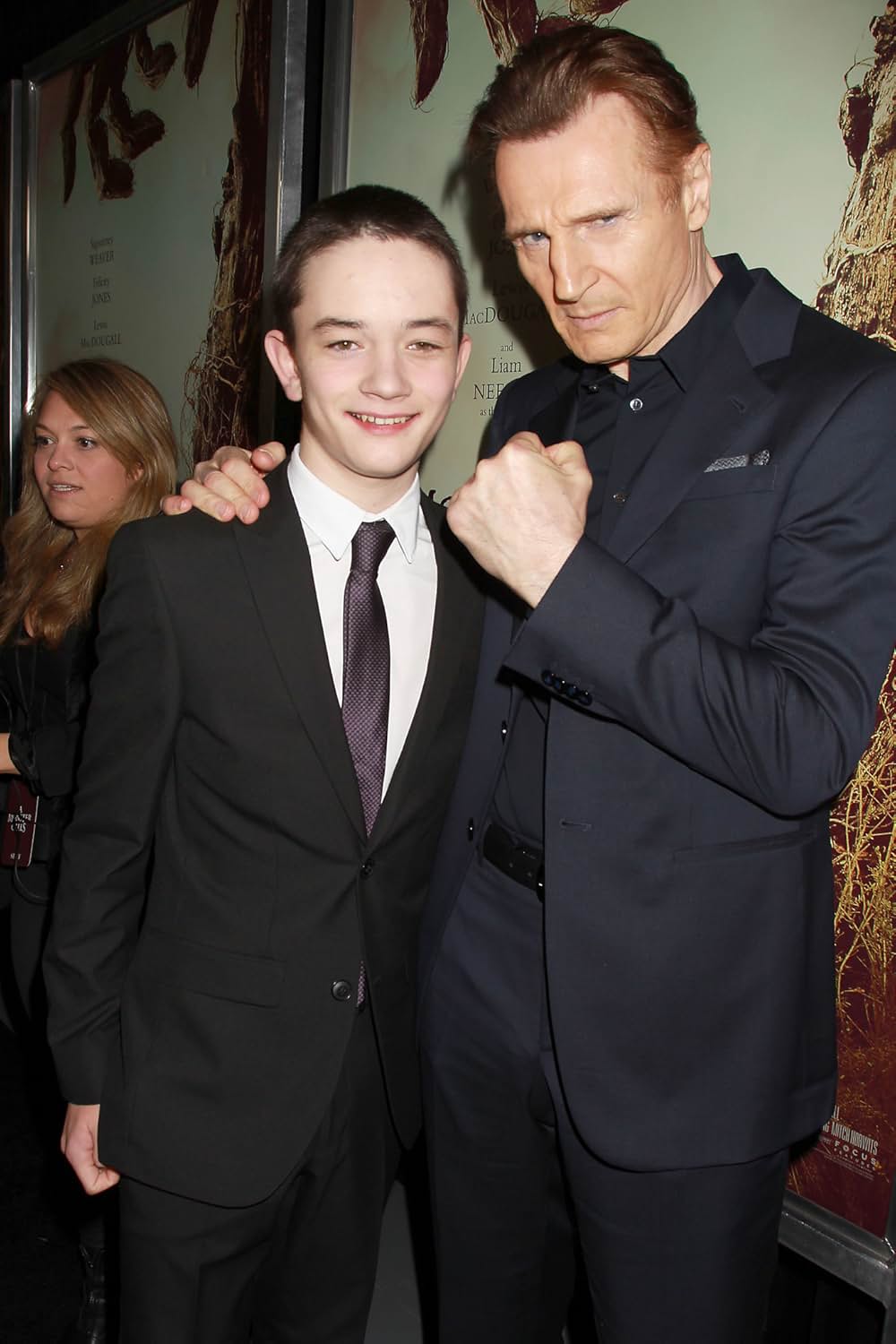 怪物はささやくの画像