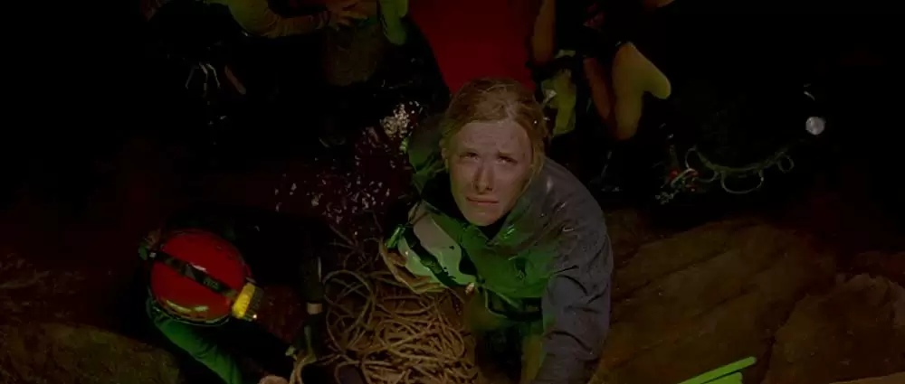 「ディセント」Natalie Mendoza & Shauna Macdonaldの画像