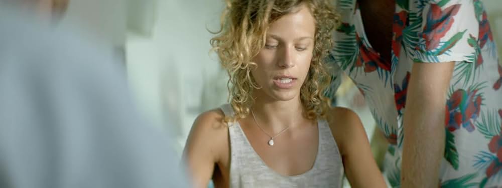 Suntan（原題）の画像