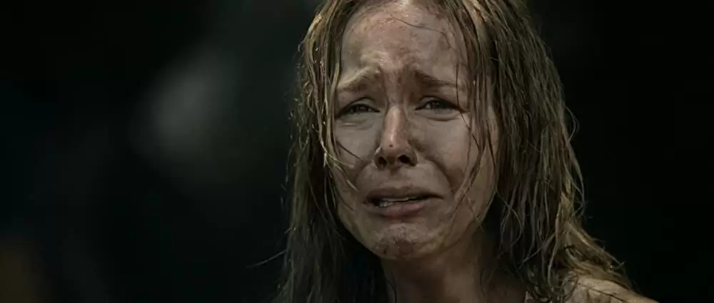 「ランボー 最後の戦場」ジュリー・ベンツの画像