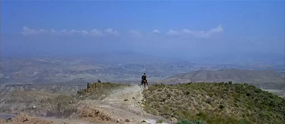 夕陽のガンマンの画像