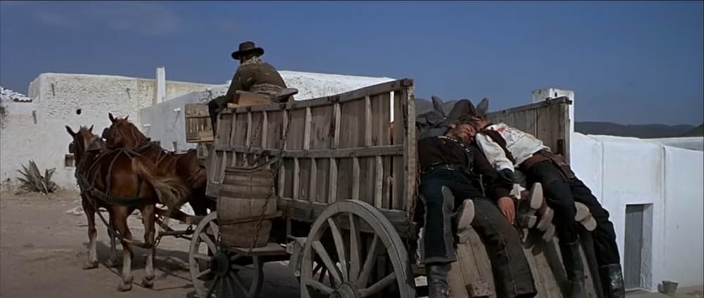 夕陽のガンマンの画像