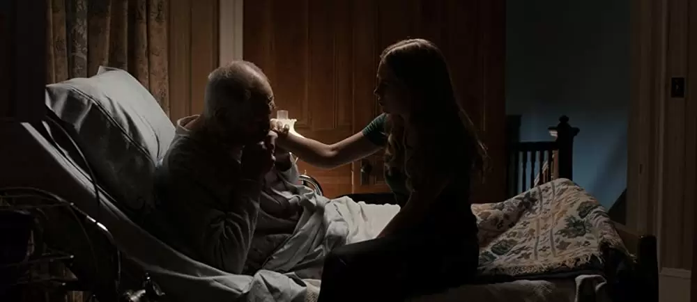 「ロンゲスト・ライド」アラン・アルダ & ブリット・ロバートソンの画像