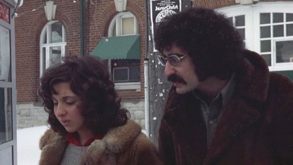 Cannibal Girls（原題）の画像