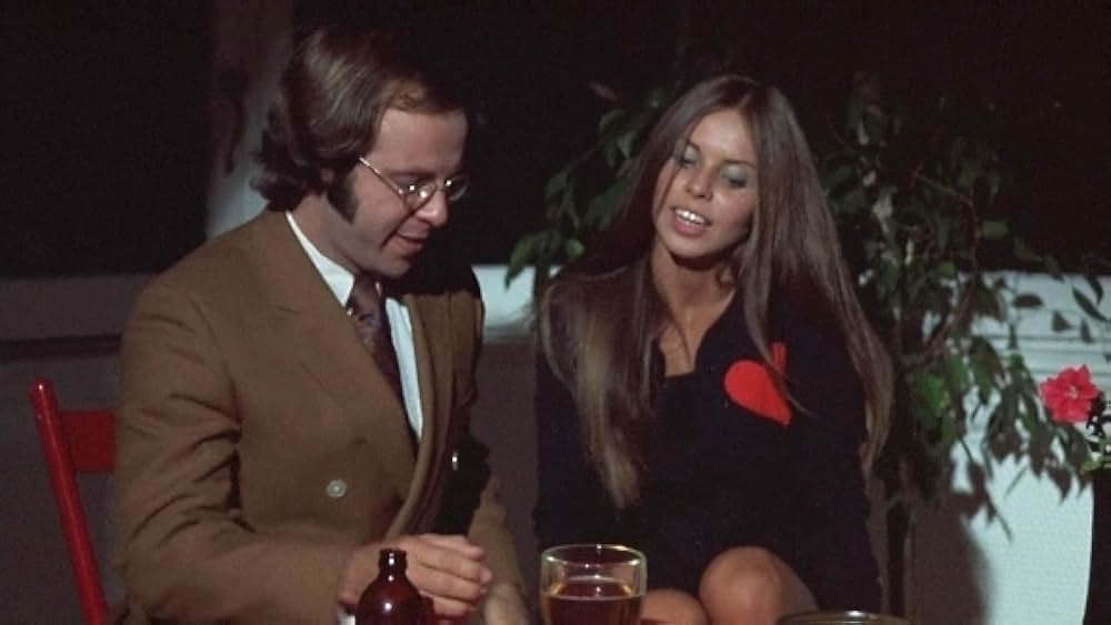 Cannibal Girls（原題）の画像