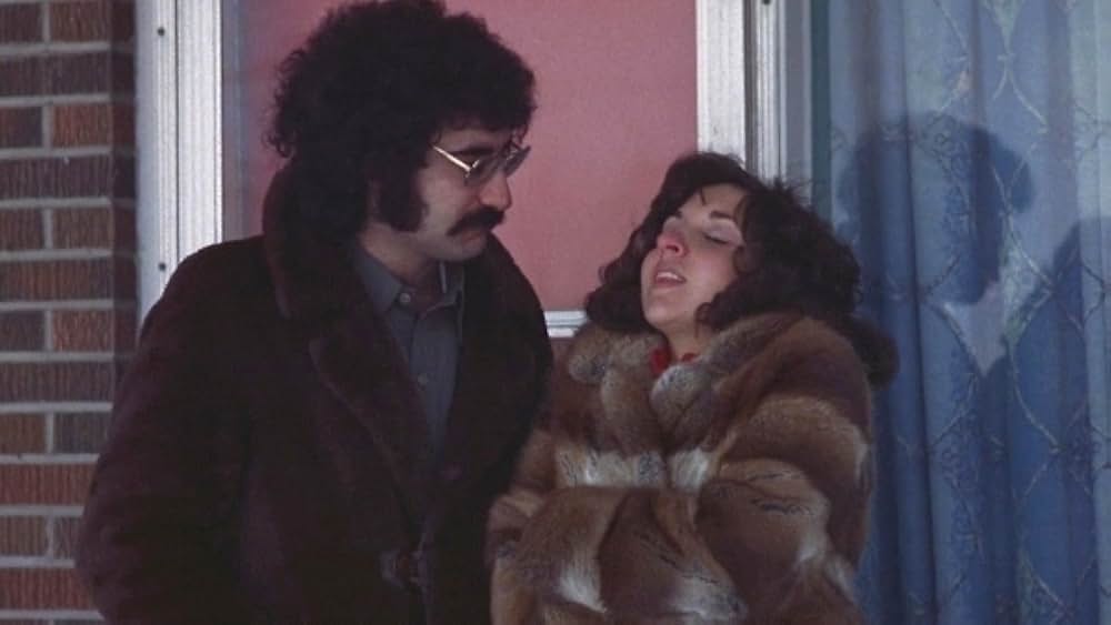 Cannibal Girls（原題）の画像