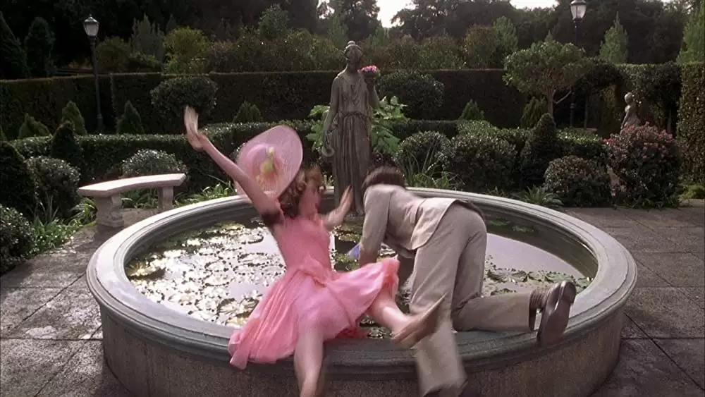 「プリティ・プリンセス2／ロイヤル・ウェディング」アン・ハサウェイ & クリス・パインの画像