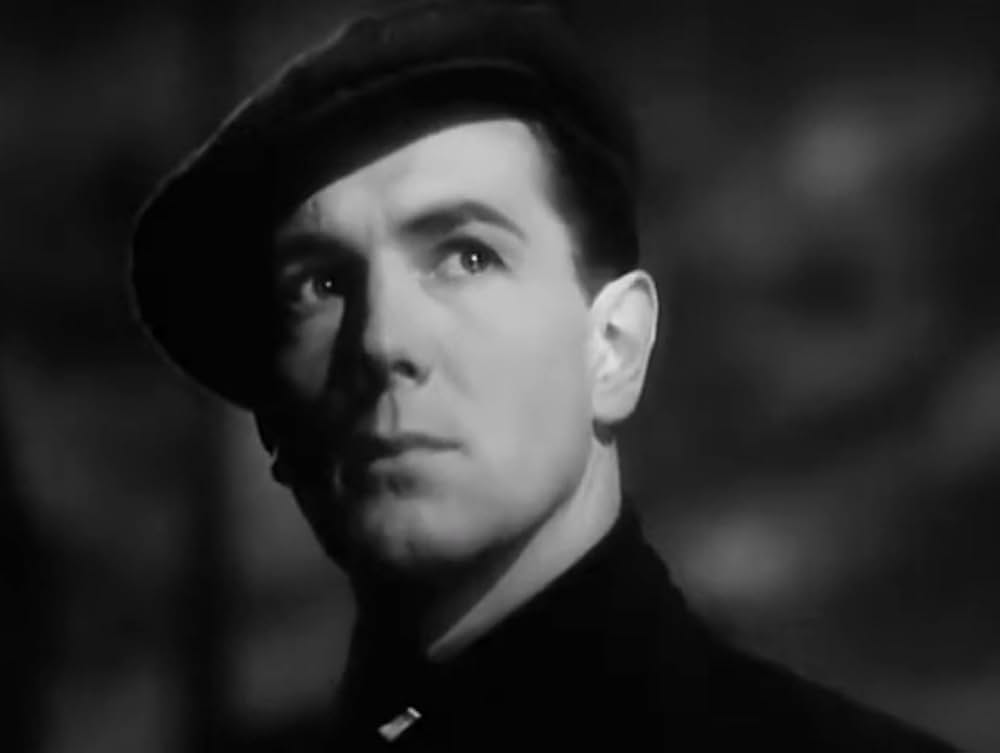 The Stars Look Down（原題）の画像