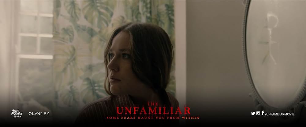 The Unfamiliar（原題）の写真