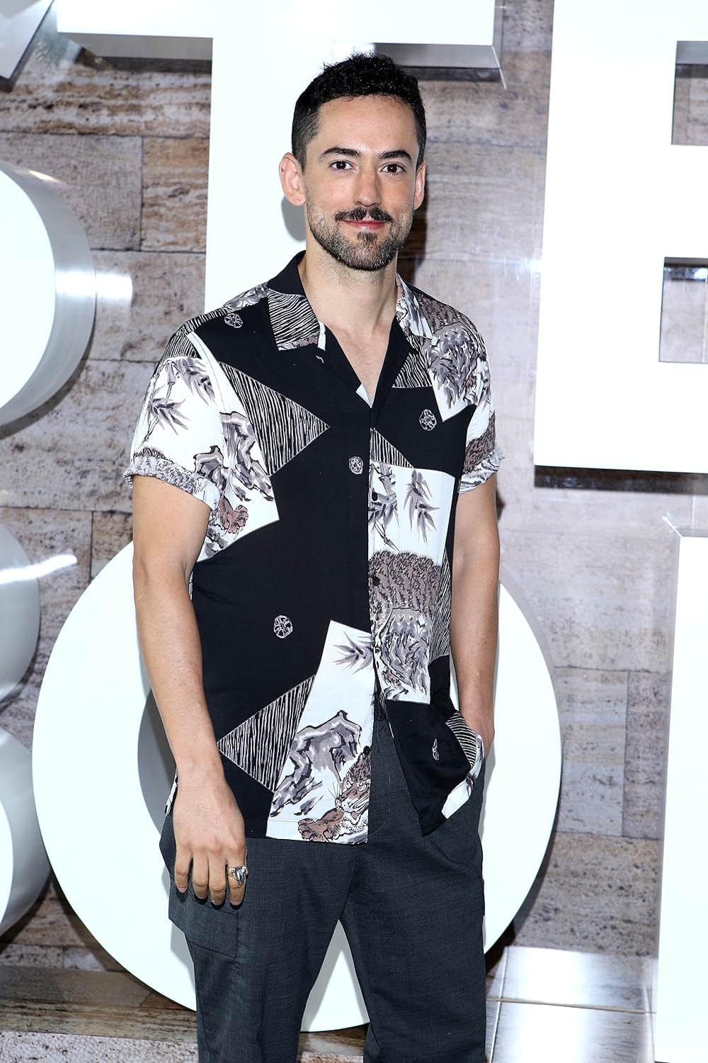 マーダー・ミステリーの画像