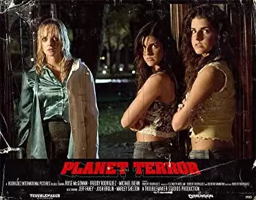 「プラネット・テラー in グラインドハウス」マーリー・シェルトン & Elise Avellan & エレクトラ・アベランの画像