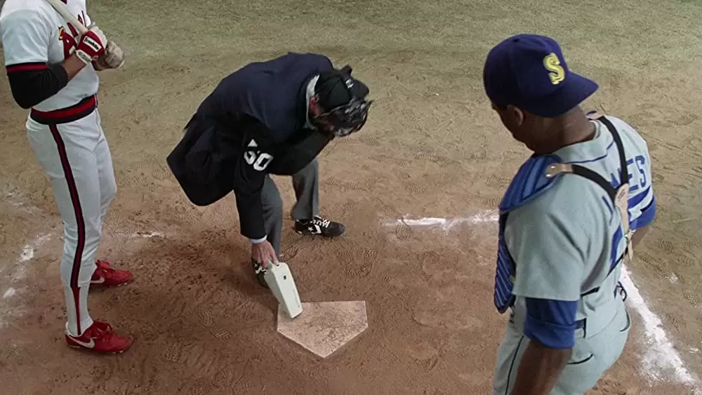 「裸の銃を持つ男」レスリー・ニールセンの画像