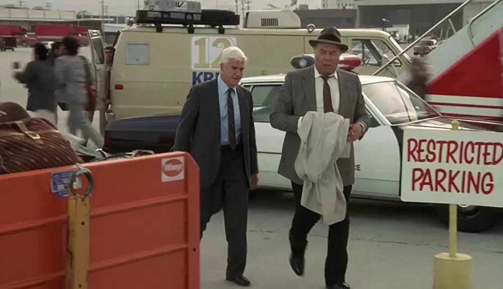 「裸の銃を持つ男」レスリー・ニールセン & ジョージ・ケネディの画像