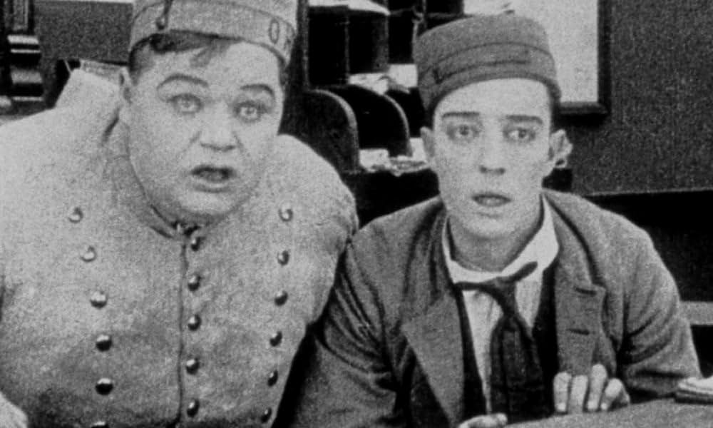 デブ君の給仕の画像