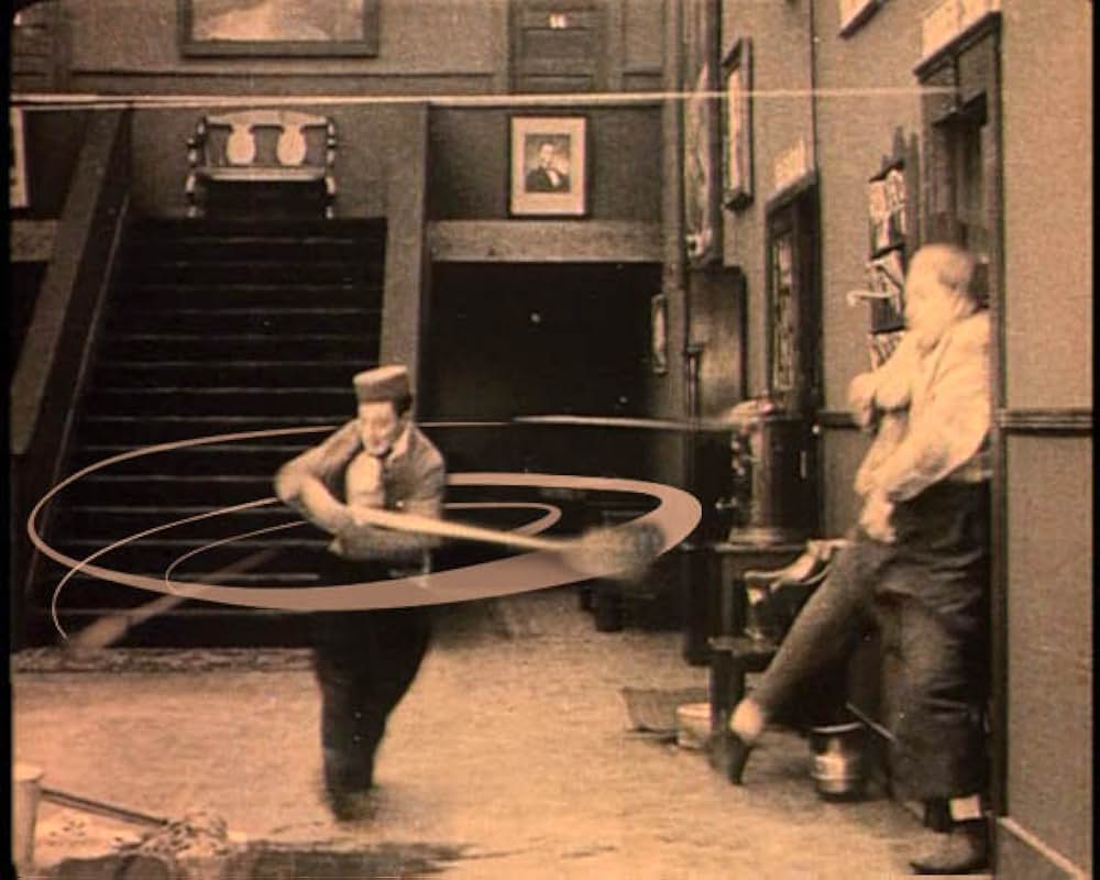 デブ君の給仕の画像