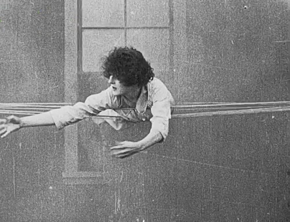 デブの自動車屋の画像