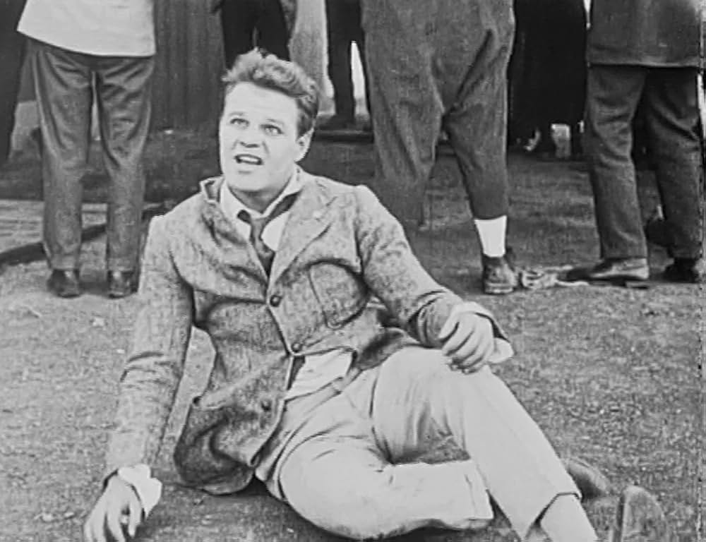 デブの自動車屋の画像