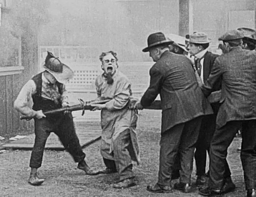 デブの自動車屋の画像