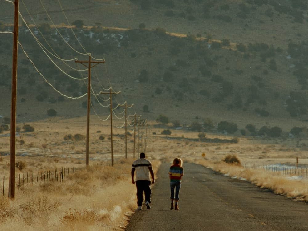 痛みを感じない少年の画像