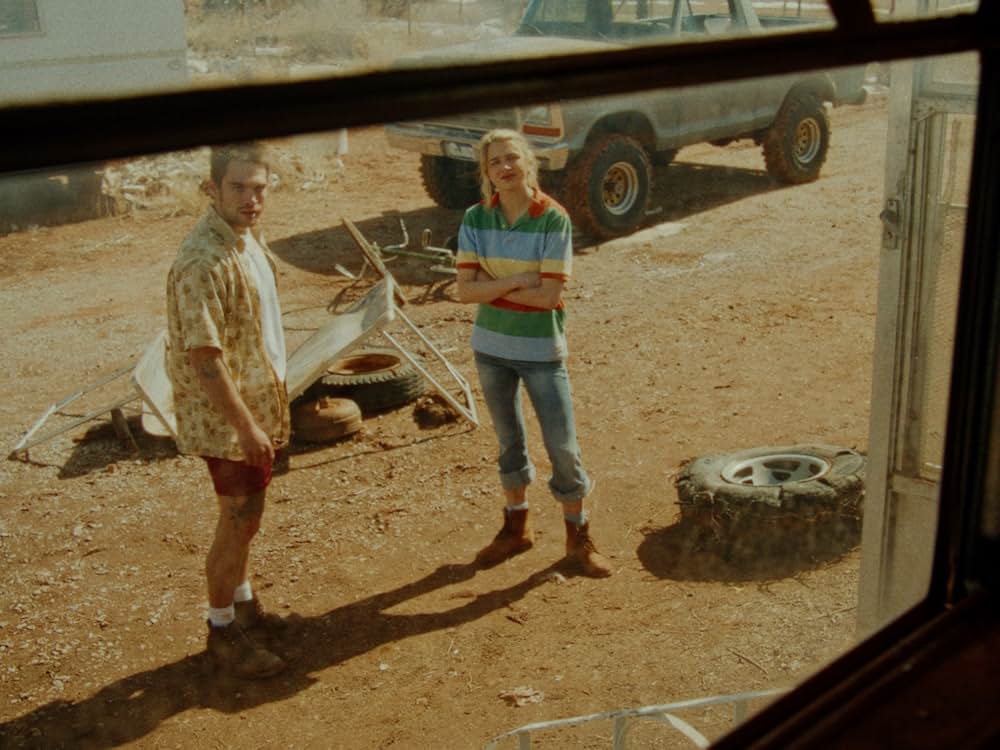 痛みを感じない少年の画像