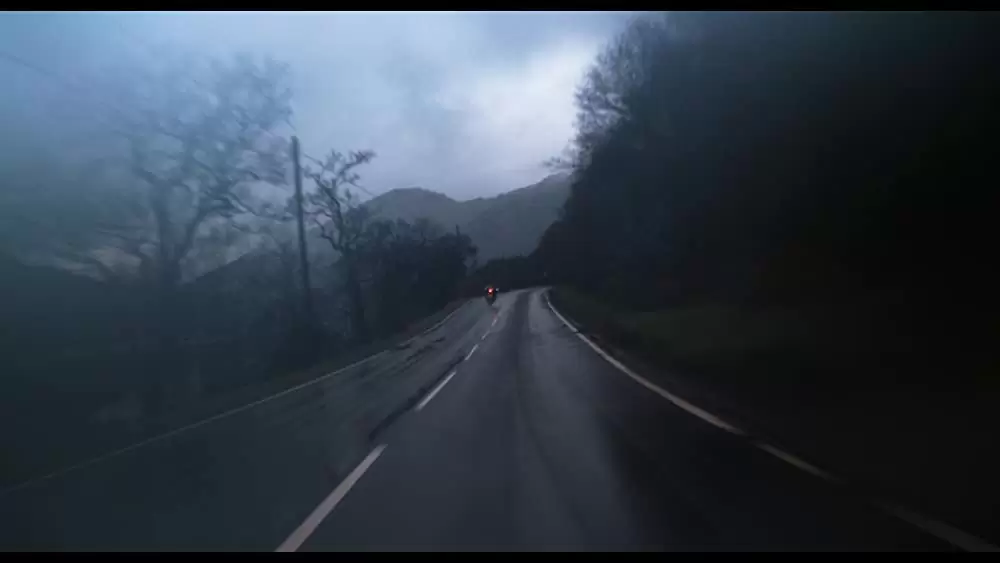 アンダー・ザ・スキン 種の捕食の画像