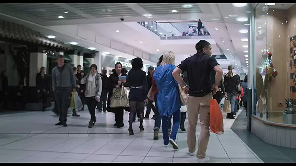 アンダー・ザ・スキン 種の捕食の画像