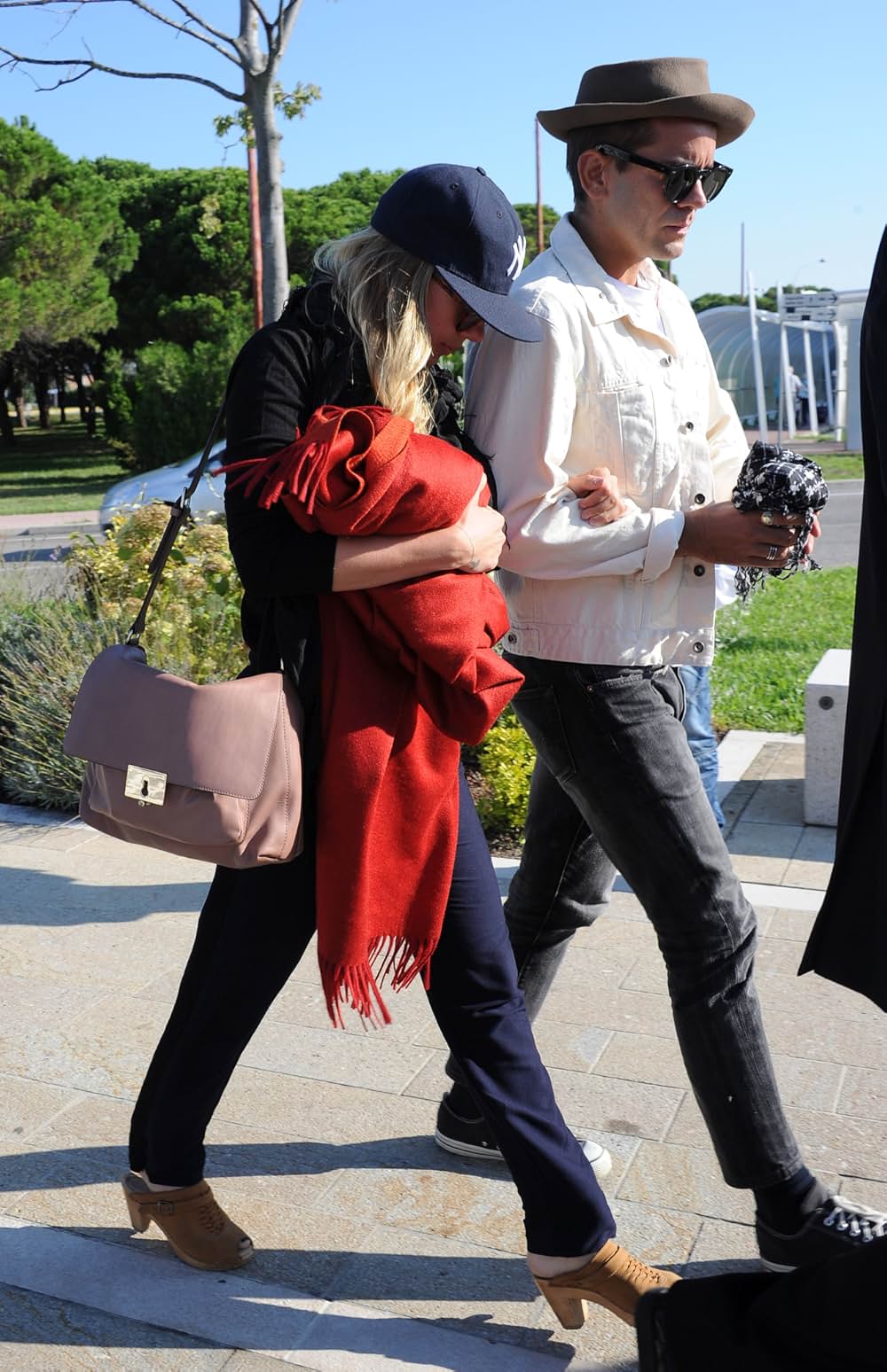 アンダー・ザ・スキン 種の捕食の画像