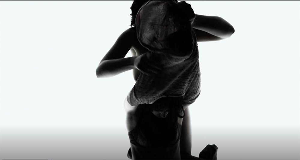 アンダー・ザ・スキン 種の捕食の画像