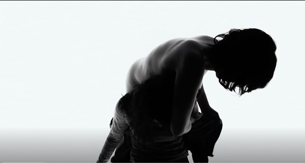 アンダー・ザ・スキン 種の捕食の画像