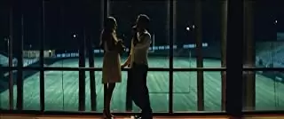 「いま、輝くときに」シャイリーン・ウッドリー & マイルズ・テラーの画像