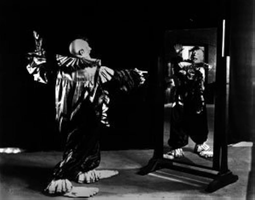 Laugh, Clown, Laugh（原題）の画像