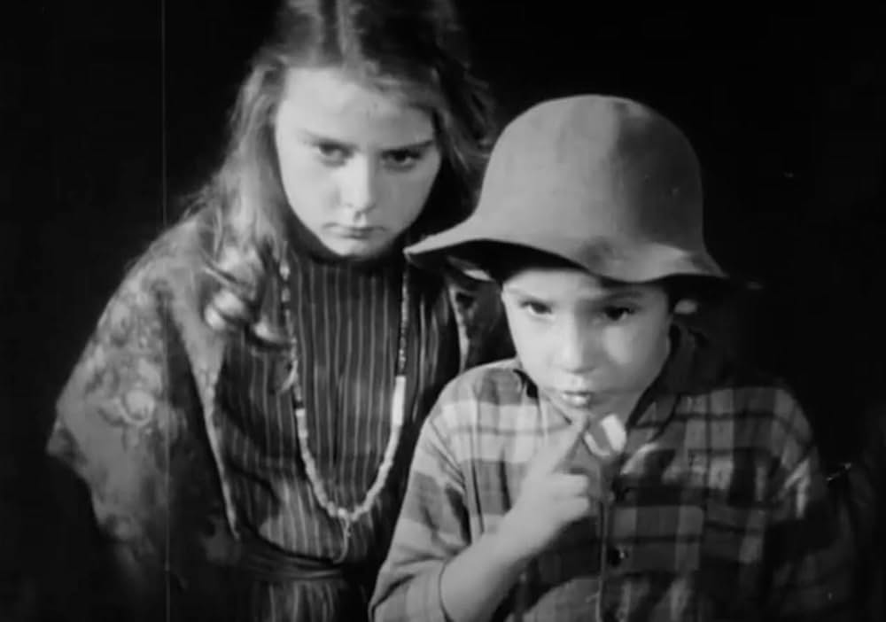 Laugh, Clown, Laugh（原題）の画像