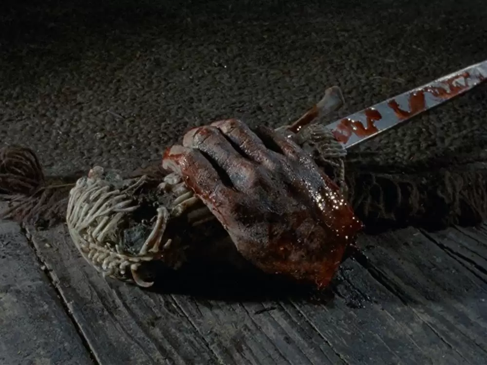 死霊のはらわたの画像