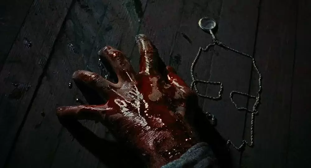 死霊のはらわたの画像