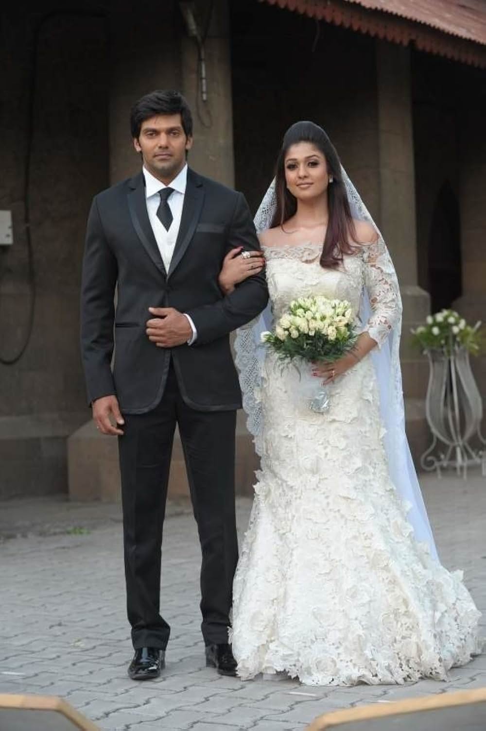 ジョンとレジナの物語の画像