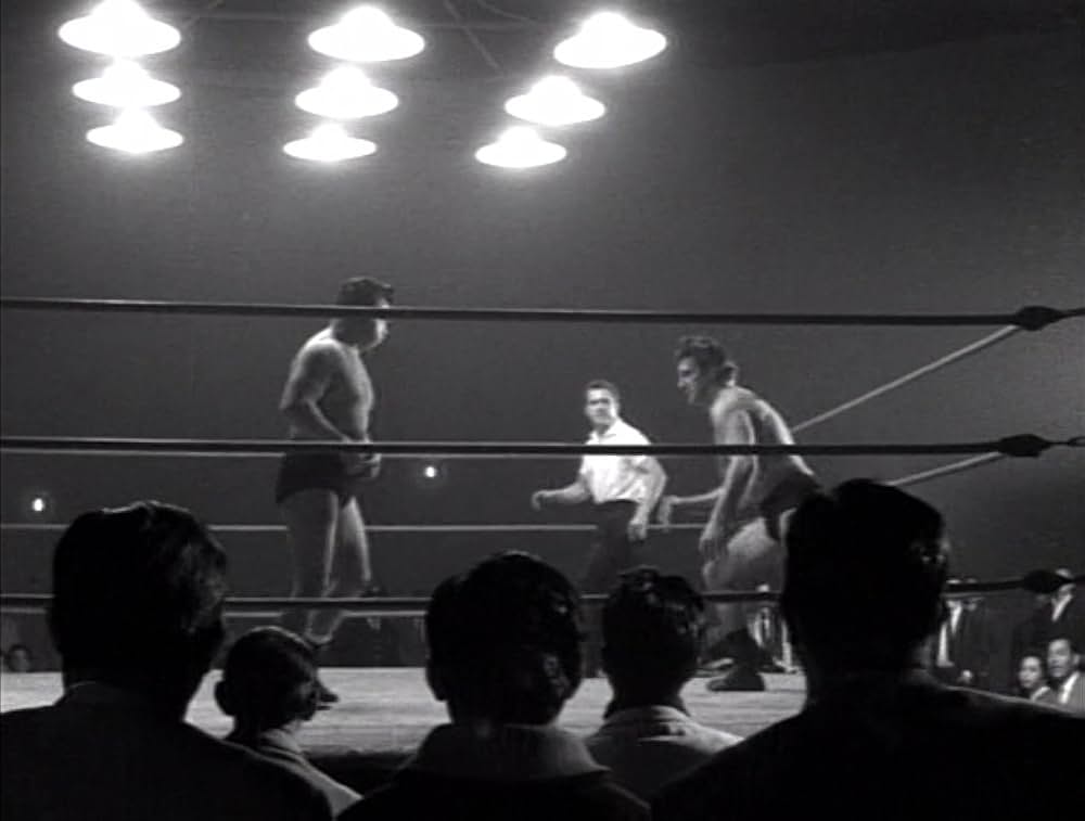 サント VS 吸血鬼女の画像