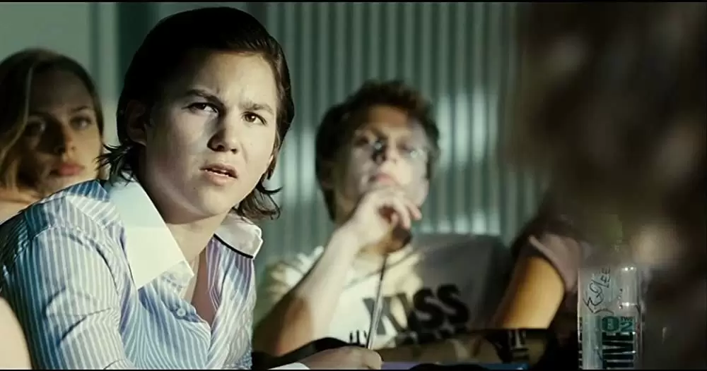 「THE WAVE ウェイヴ」の画像