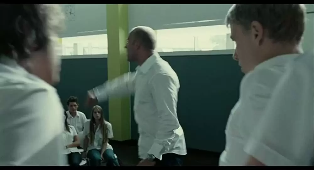 「THE WAVE ウェイヴ」の画像