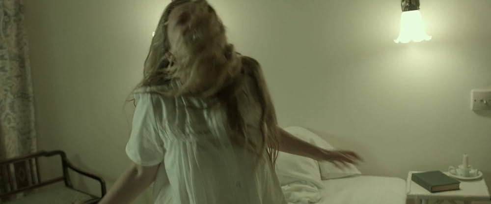 アナ‧エクランドのエクソシズムの画像