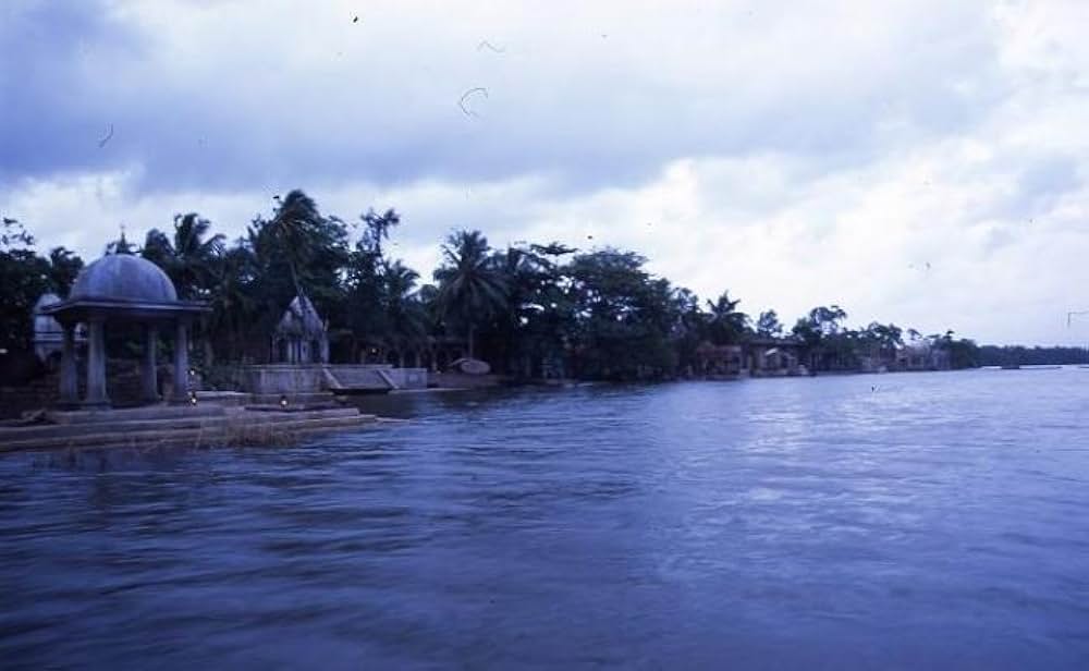 とらわれの水の画像