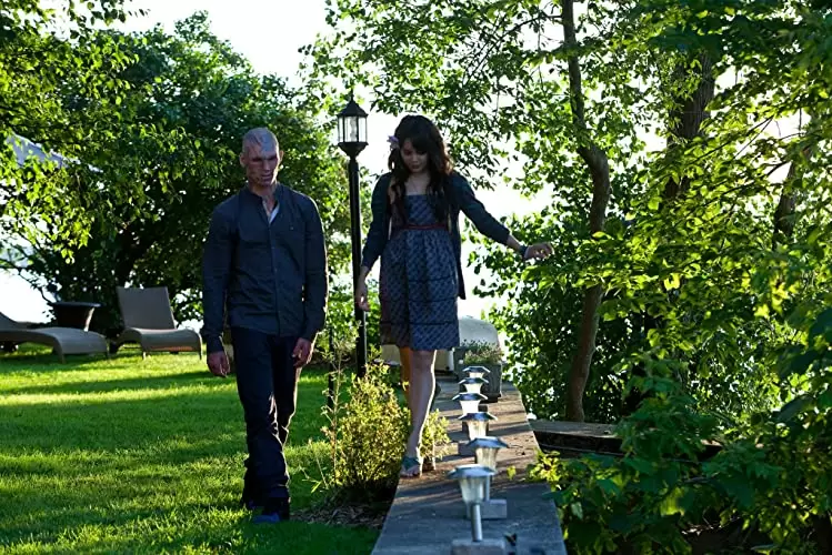 「ビーストリー」バネッサ・ハジェンズ & アレックス・ペティファーの画像