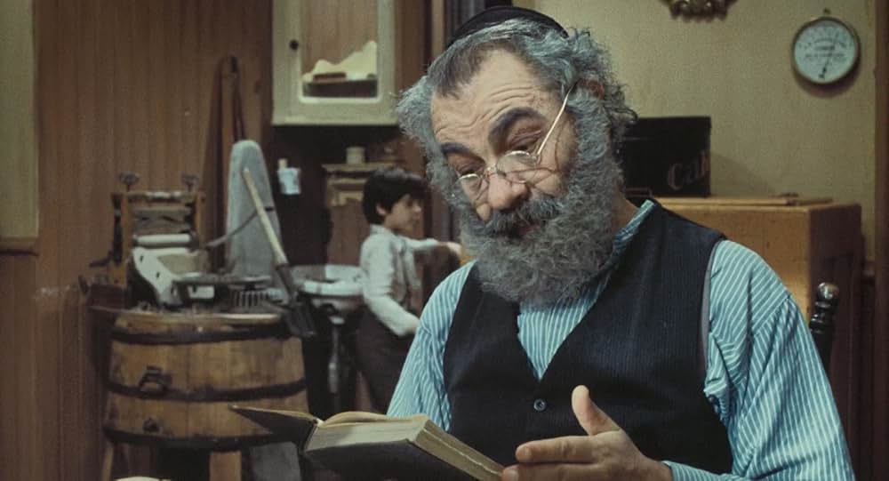 Lies My Father Told Me（原題）の画像