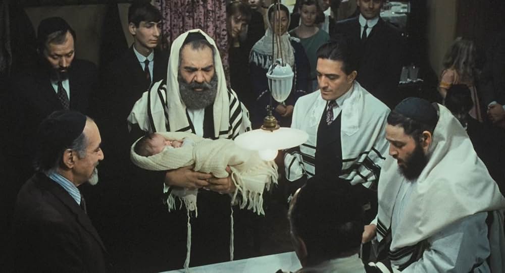 Lies My Father Told Me（原題）の画像