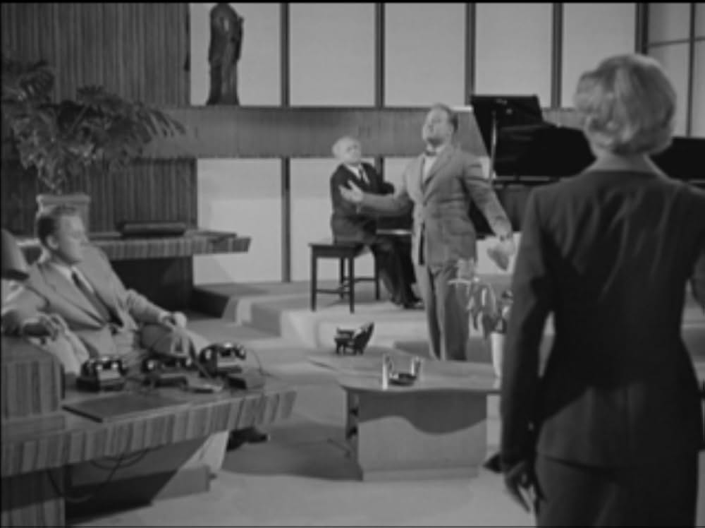 Too Young To Kiss（原題）の画像