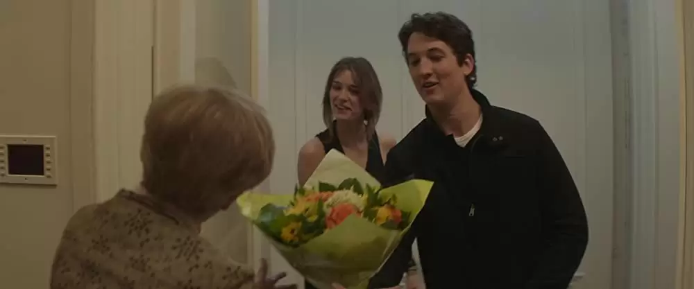 「恋人まで1％」マイルズ・テラー & マッケンジー・デイビスの画像