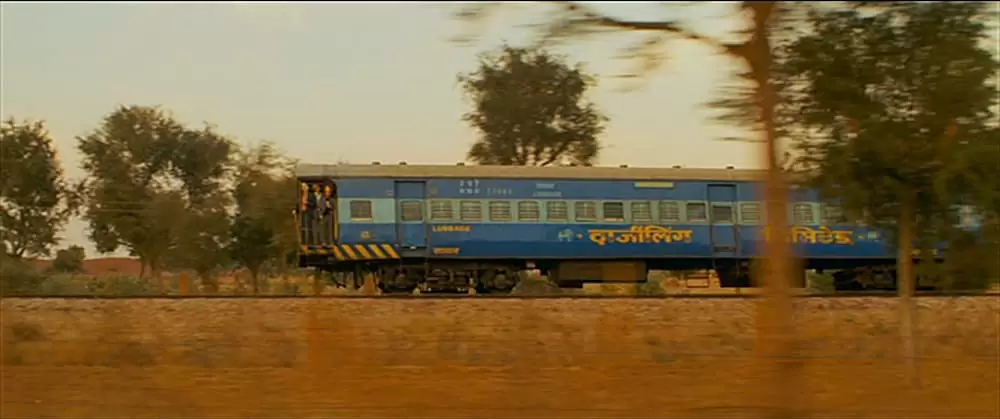 「ダージリン急行」エイドリアン・ブロディ & ジェイソン・シュワルツマン & オーウェン・ウィルソンの画像