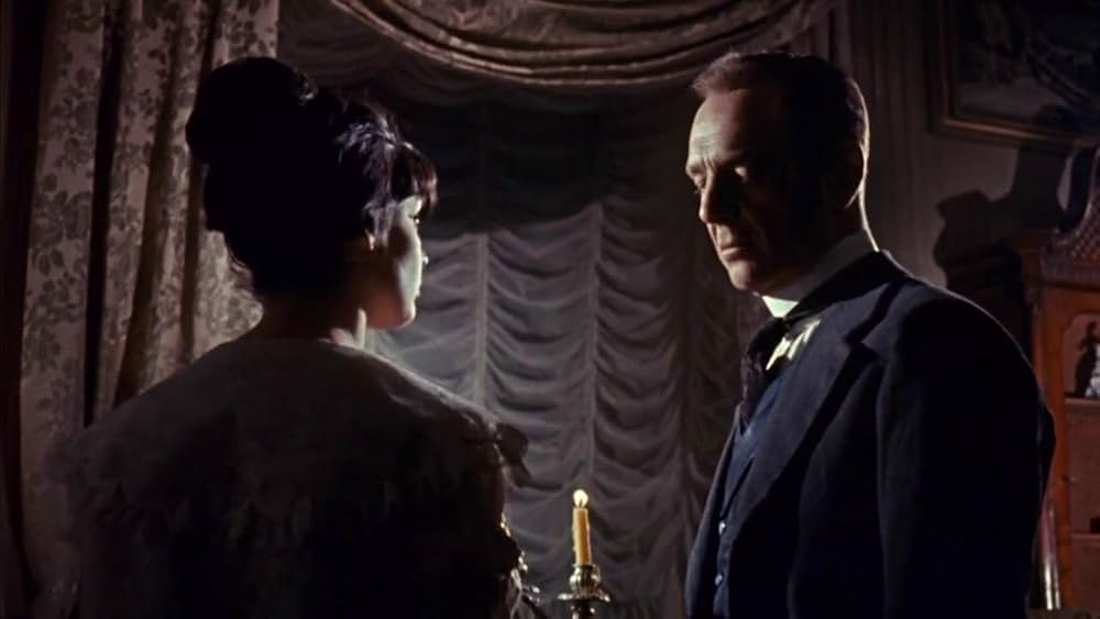 ヒッチコック博士の恐ろしい秘密の画像